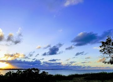 puerto-rico/carolina/attraction/playa-vacia-talega