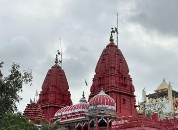 india/delhi/attraction/shri-digambar-jain-atishay-kshetra-lal-mandir