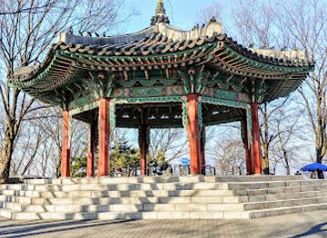 south-korea/seoul/attraction/namsan-palgakjeong-octagonal-pavilion
