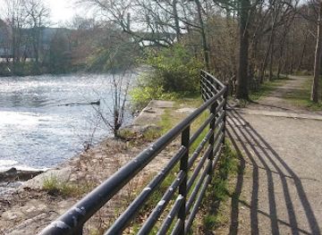 rhode-island/blackstone-river-bikeway/attraction/blackstone-valley-visitor-center