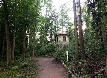 finland/espoo/attraction/uranus-ursan-aurinkokuntamalli