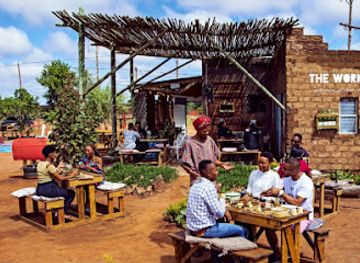 south-africa/kalahari/attraction/the-workshop-ko-kasi