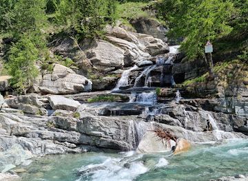 italy/aosta-valley/attraction/cascate-di-lillaz