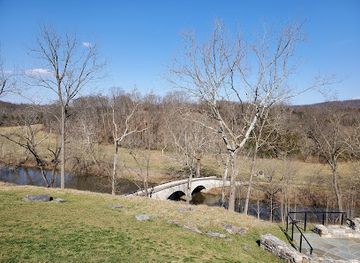 maryland/antietam-national-battlefield/attraction/burnside-bridge