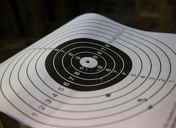 hungary/budapest/attraction/stag-shoot-budapest