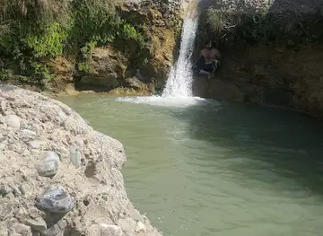 Kanrach Waterfall