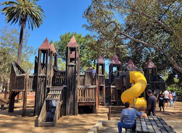 california/santa-barbara/attraction/kids-world