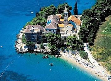 croatia/trogir/attraction/dominican-monastery