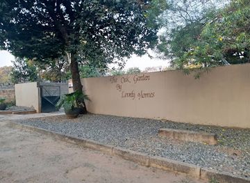 zambia/ndola/ndeke/attraction/the-oak-garden