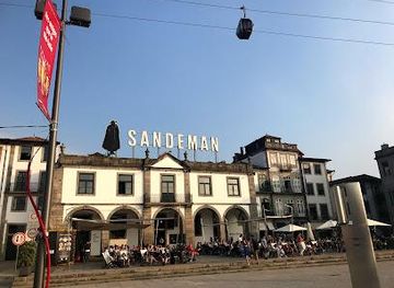 portugal/braga/attraction/sandeman-cellars-caves