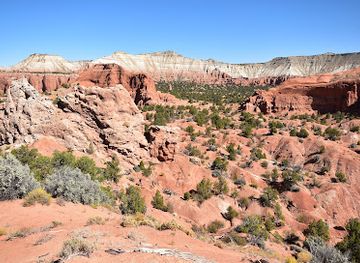 utah/capitol-reef-national-park/attraction/kodachrome-basin-state-park