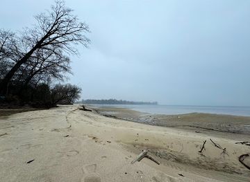 ukraine/kyiv-reservoir/attraction/solnechnyy-bereg
