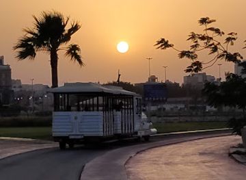 saudi-arabia/al-khobar-corniche/attraction/toy-train-start-point