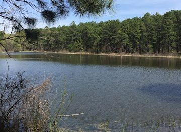 oklahoma/lake-and-trail-country/attraction/mcgee-creek-state-park