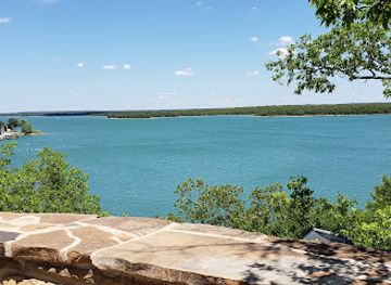 oklahoma/lake-texoma/attraction/tucker-tower