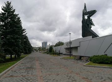 ukraine/donbas/attraction/donbass-liberators-monument-and-museum