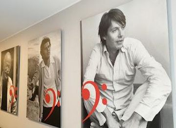 italy/genoa/attraction/via-del-campo-29-rosso