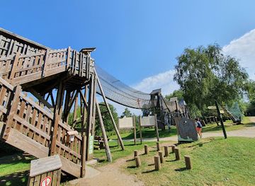 belgium/la-roche-en-ardenne/attraction/parc-chlorophylle