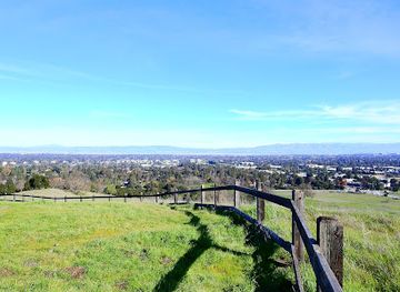 california/palo-alto/attraction/stanford-dish