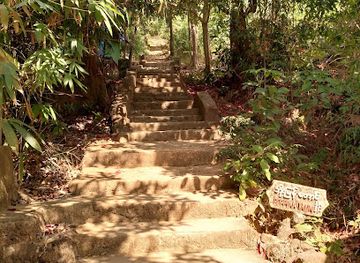 myanmar-burma/kyaiktiyo-pagoda/attraction/phoe-pyan-taung