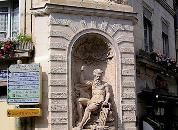france/franche-comte/attraction/fontaine-du-doubs