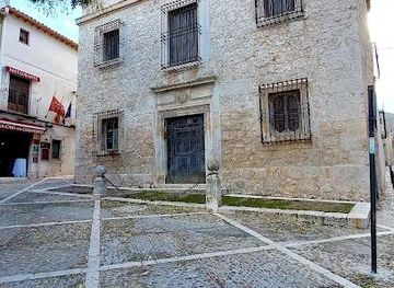 spain/madrid-community/attraction/casa-de-la-cadena