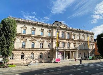 austria/innsbruck/attraction/tiroler-landesmuseum-ferdinandeum-innsbruck
