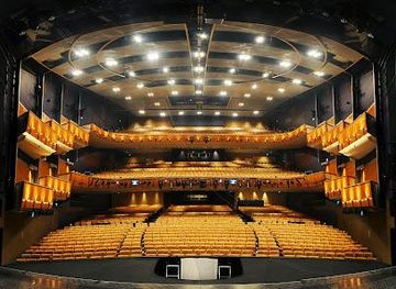 california/hollywood/attraction/ahmanson-theatre