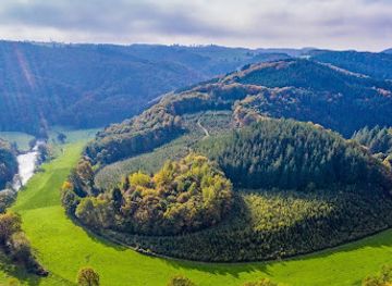 luxembourg/upper-sure-natural-park/attraction/heiderscheidergrund-teifelslee