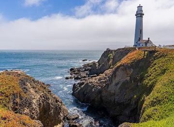 california/redwood-city/attraction/pigeon-point-light-station-state-historic-park