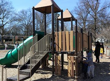 pennsylvania/hershey/attraction/cocoa-castle