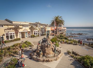 california/monterey/attraction/cannery-row