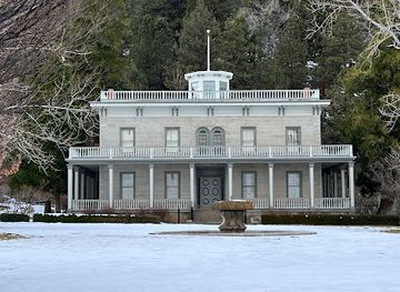 nevada/washoe-county/attraction/bowers-mansion
