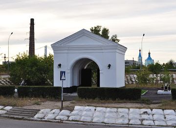 kazakhstan/semey/attraction/jamyshevskie-vorota