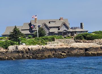 maine/kennebunkport/attraction/bush-exhibit