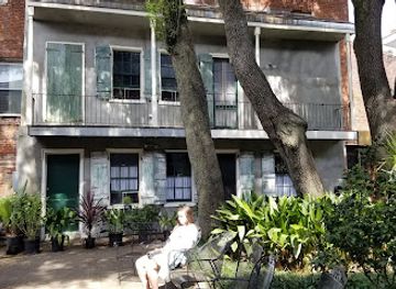 louisiana/lake-pontchartrain/attraction/bloody-mary-s-tours-haunted-museum-voodoo-shop