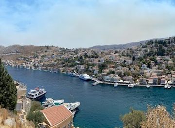 greece/dodecanese/attraction/stairs-to-ano-simi