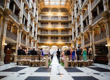 maryland/baltimore/attraction/george-peabody-library