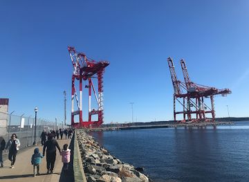 canada/halifax/attraction/public-walkway