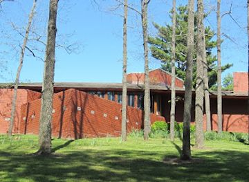 missouri/northwest-missouri/attraction/the-frank-lloyd-wright-house-in-ebsworth-park