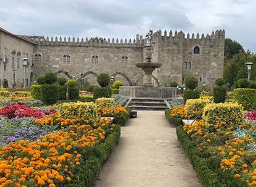 portugal/viana-do-castelo/attraction/santa-barbara-garden