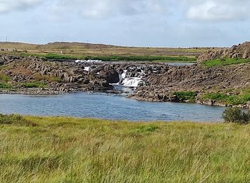 iceland/borgarnes/attraction/borgarbyggo-waterfall-view