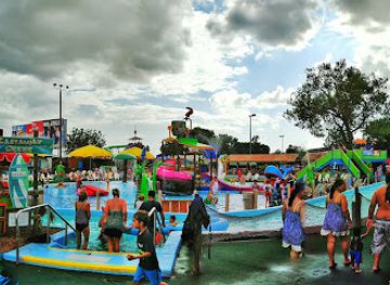 oklahoma/oklahoma-city/bricktown/attraction/hurricane-harbor-oklahoma-city