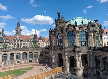 germany/dresden/altstadt/attraction/old-masters-picture-gallery