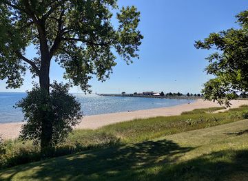 wisconsin/sheboygan/attraction/sheboygan-peace-park