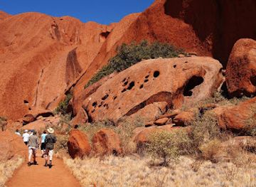 australia/uluru-kata-tjuta-national-park/attraction/kantju-gorge
