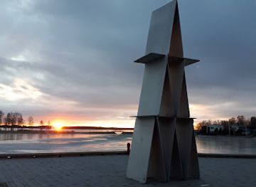 finland/vaasa/attraction/house-of-cards