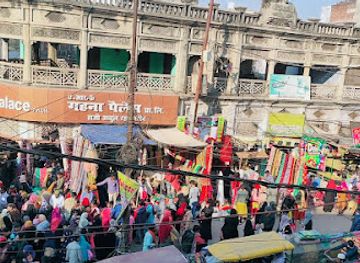 india/lucknow/aminabad/attraction/akbari-gate