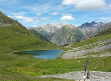 italy/livigno/attraction/lago-alpisella