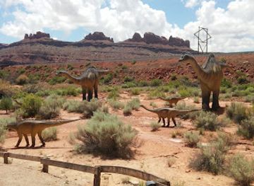 utah/moab/attraction/moab-giants